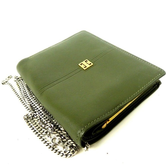 GIVENCHY Vintage Chain handle green Leather clutch - Picture 2 of 8